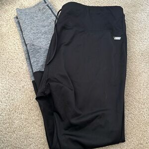 Women’s Danskin Now Fitted Workout Pants in Black and Gray Size L
